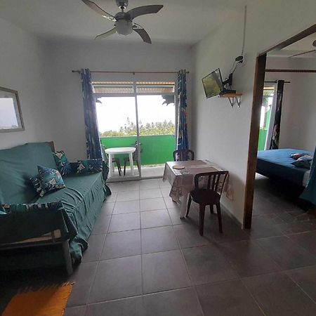 Fare Arana Moorea Guesthouse Atiha Exterior photo