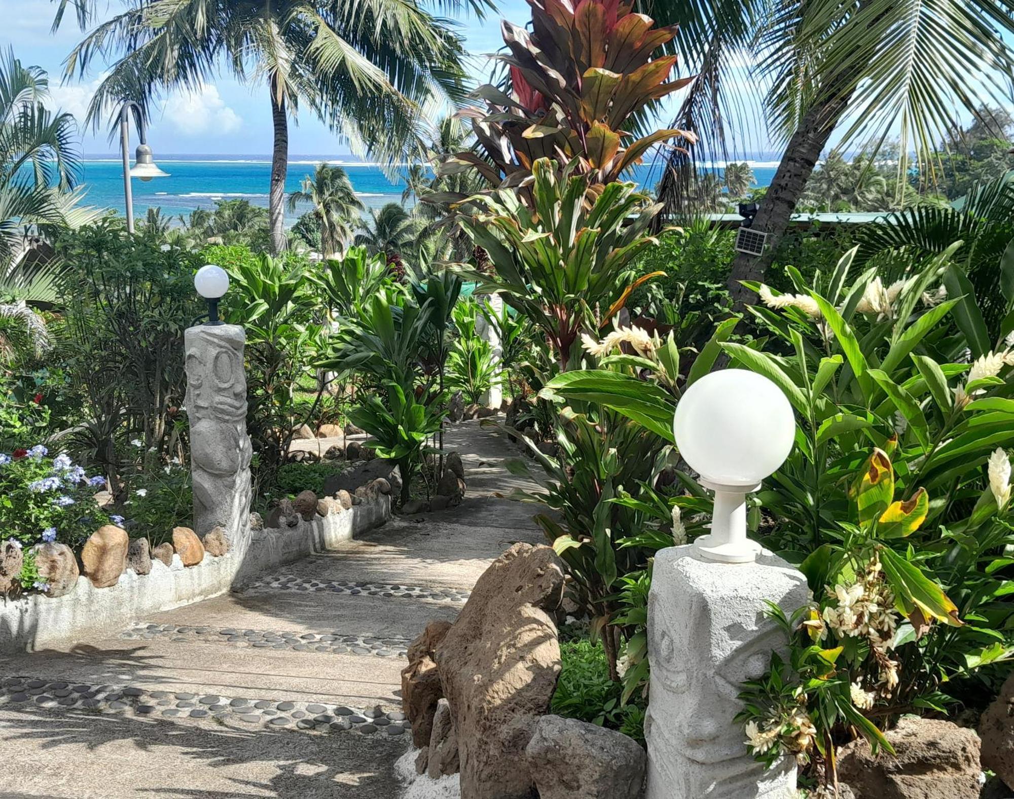 Fare Arana Moorea Guesthouse Atiha Exterior photo